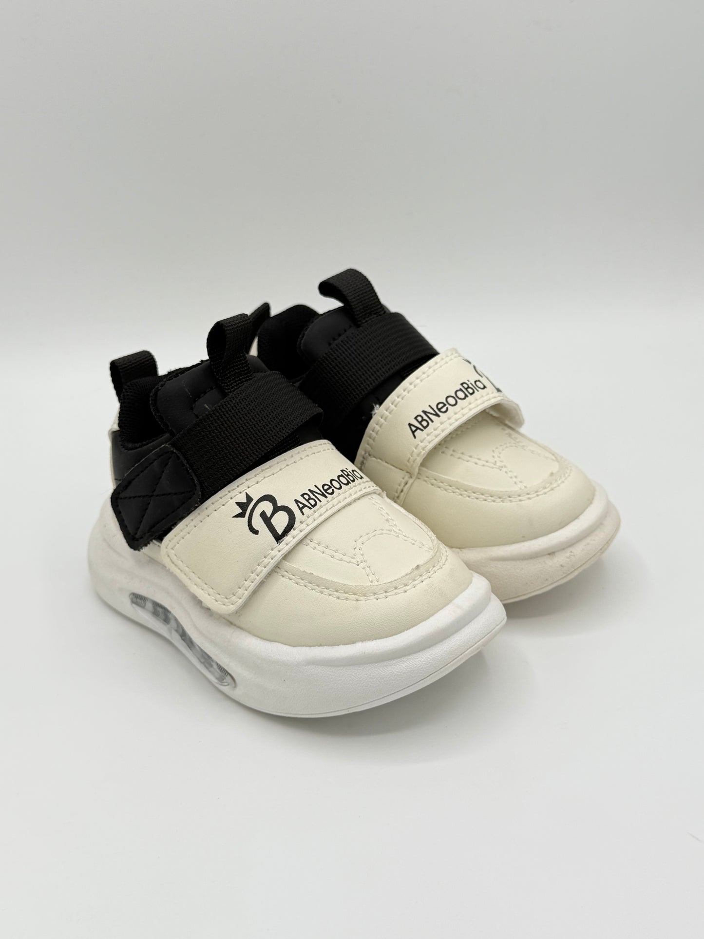 0                        A IMPORTED JOGGER