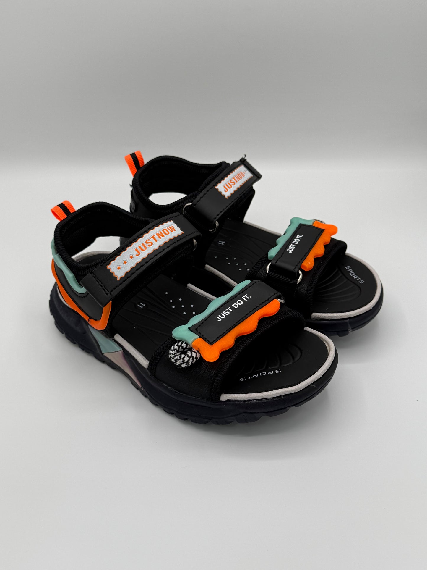 0                       AIMPORTED  SANDALS