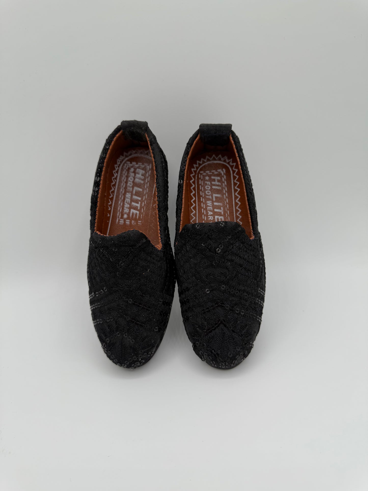 0 AIMPORTED SHOES