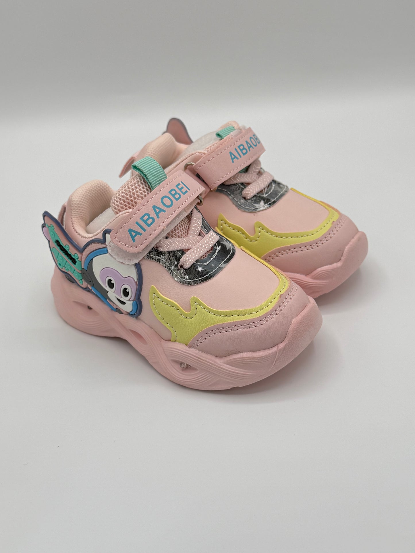 0 A LED LIGHT SHOES
