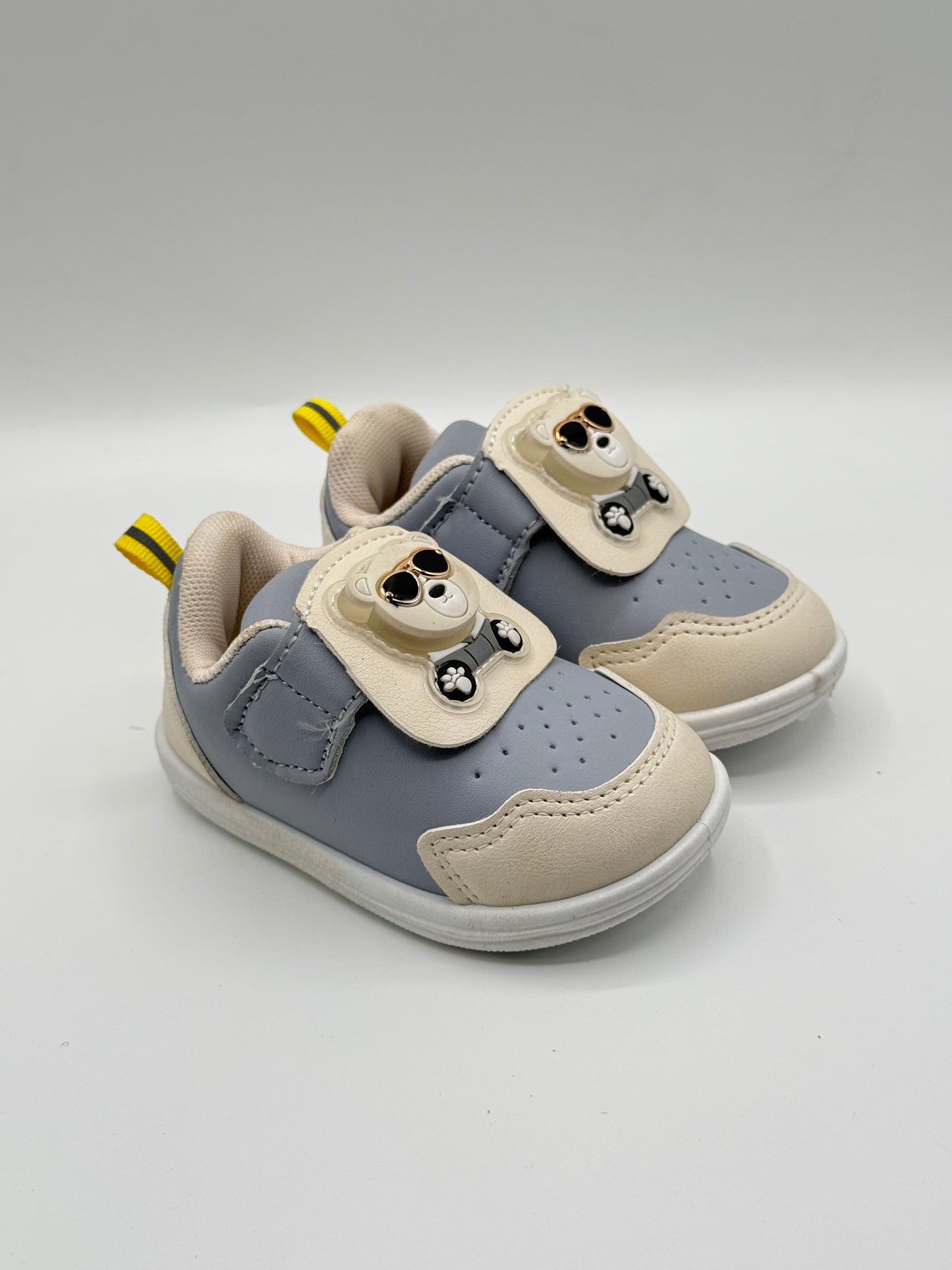 0                           PRADA  SANDAL