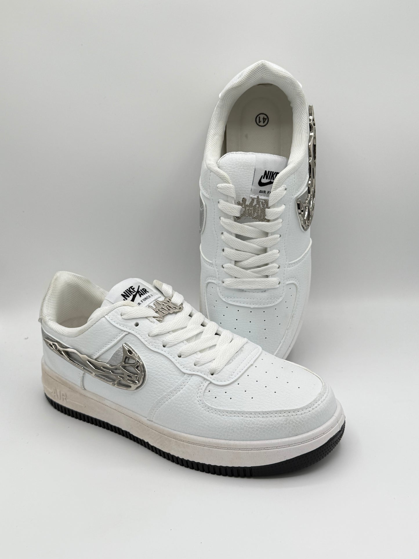 0 IMPORTED NIKE JOGGERS