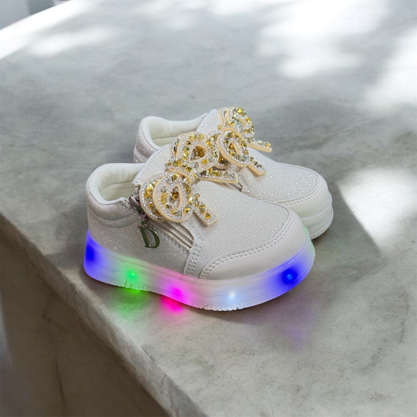 0 A LED LIGHT SHOES
