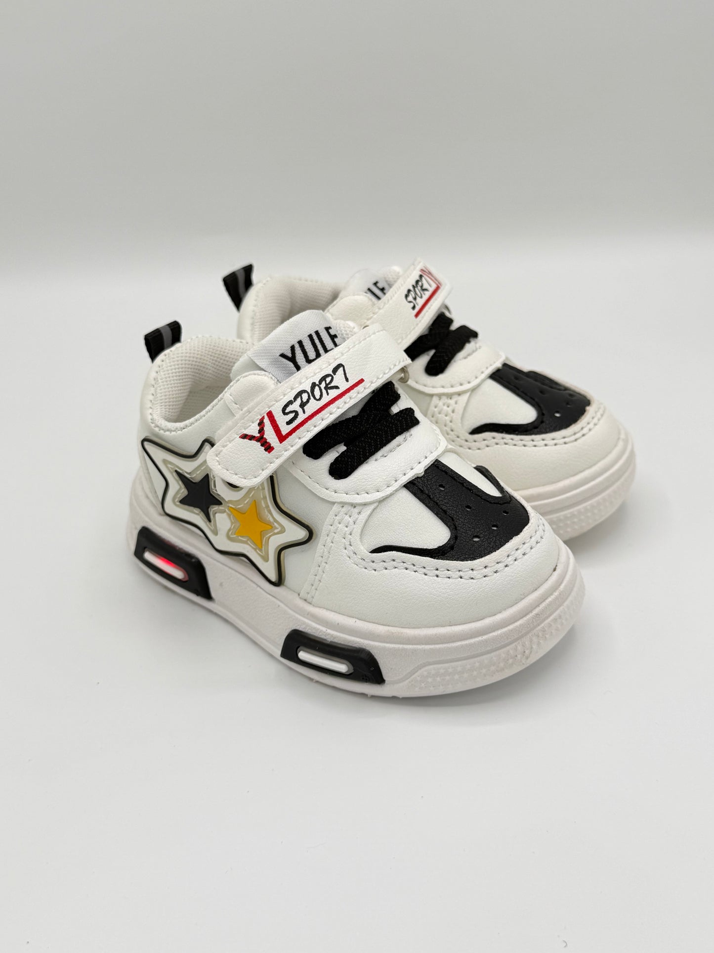 0 A LED LIGHT SHOES