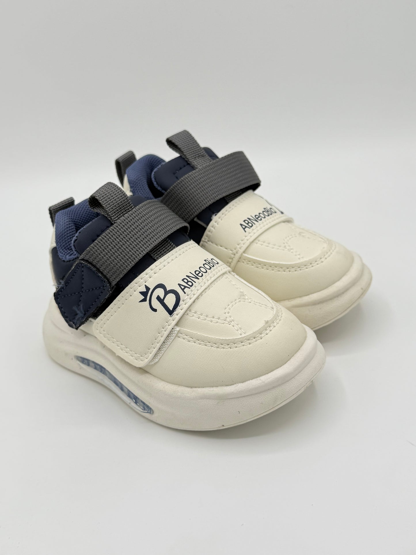 0                        A IMPORTED JOGGER