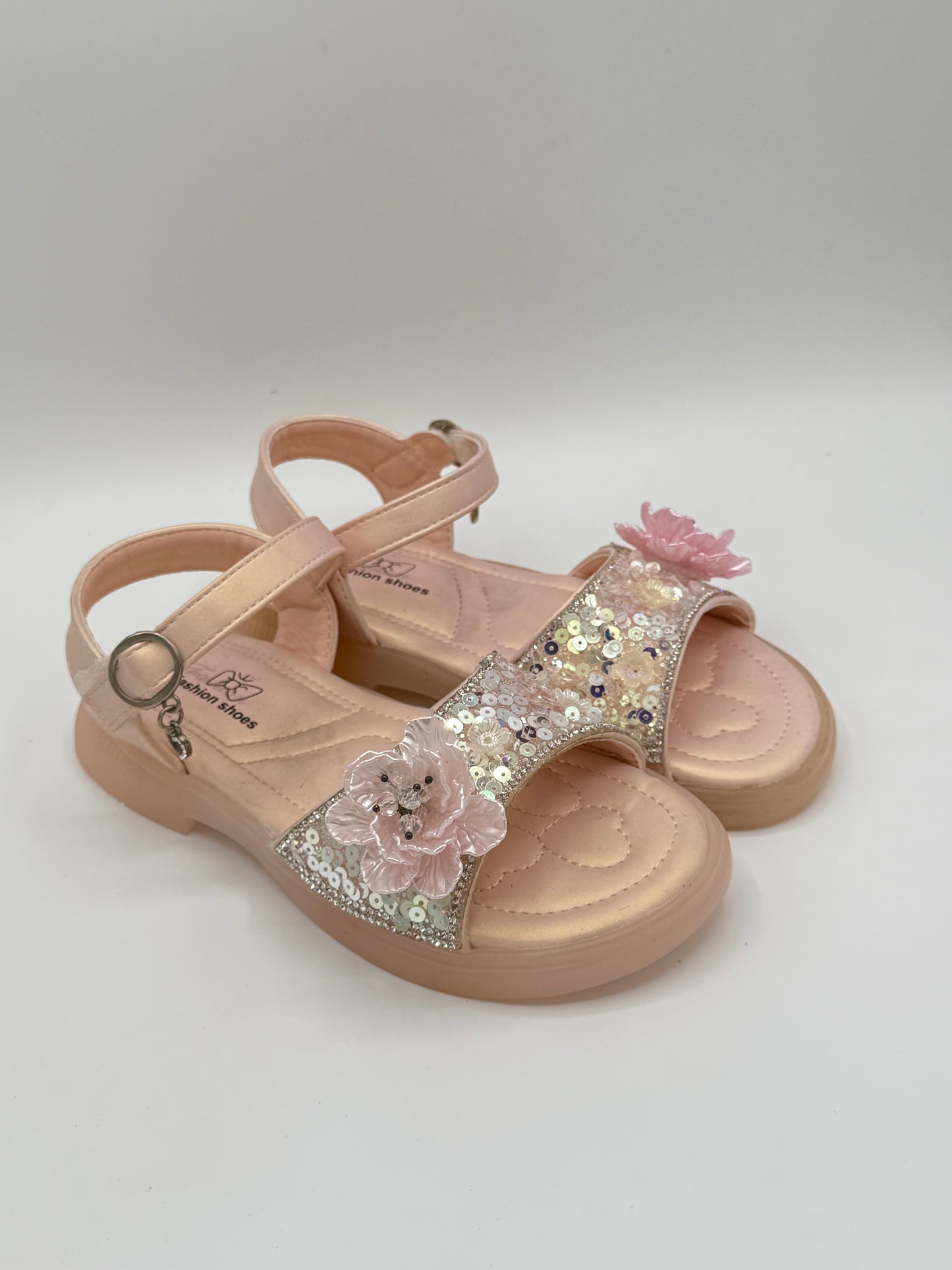 0 AIMPORTED SANDALS