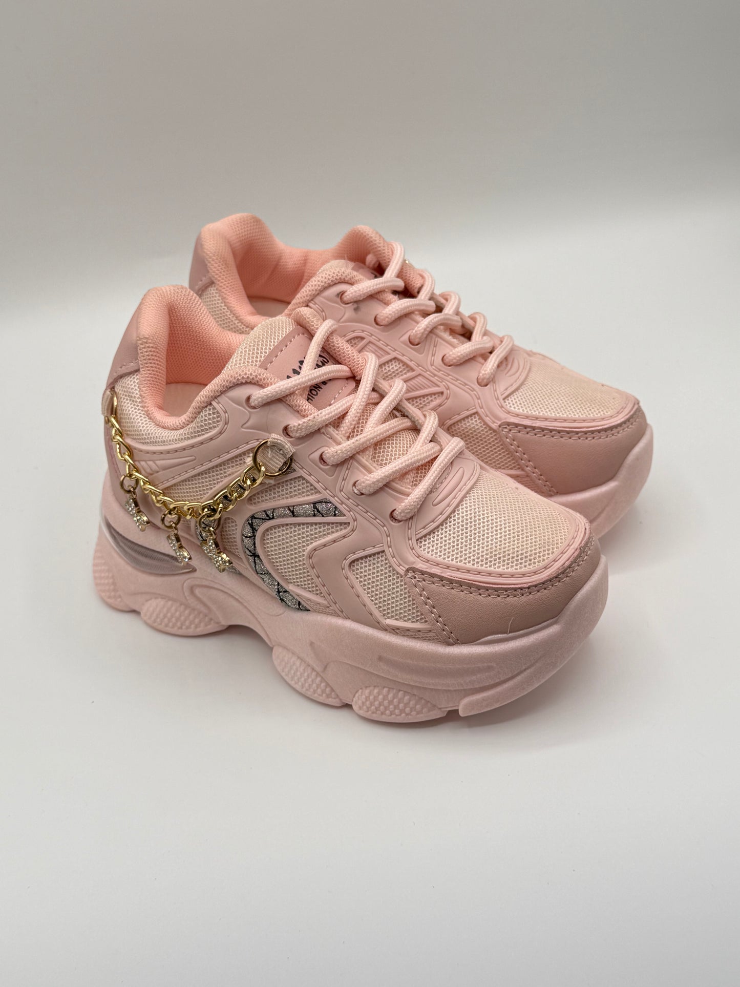0 A IMPORTED JOGGER