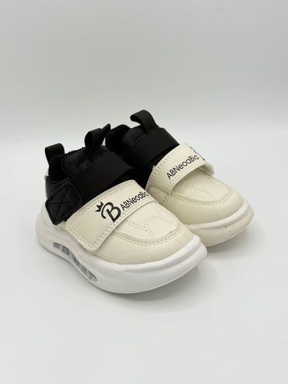 0                        A IMPORTED JOGGER