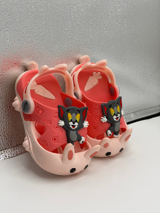 0                                                                     A CROCKS