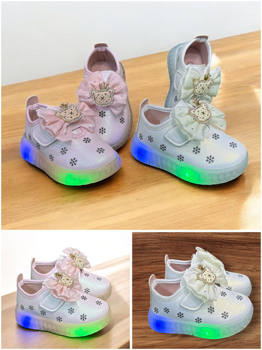 0                     A LED LIGHT SHOES