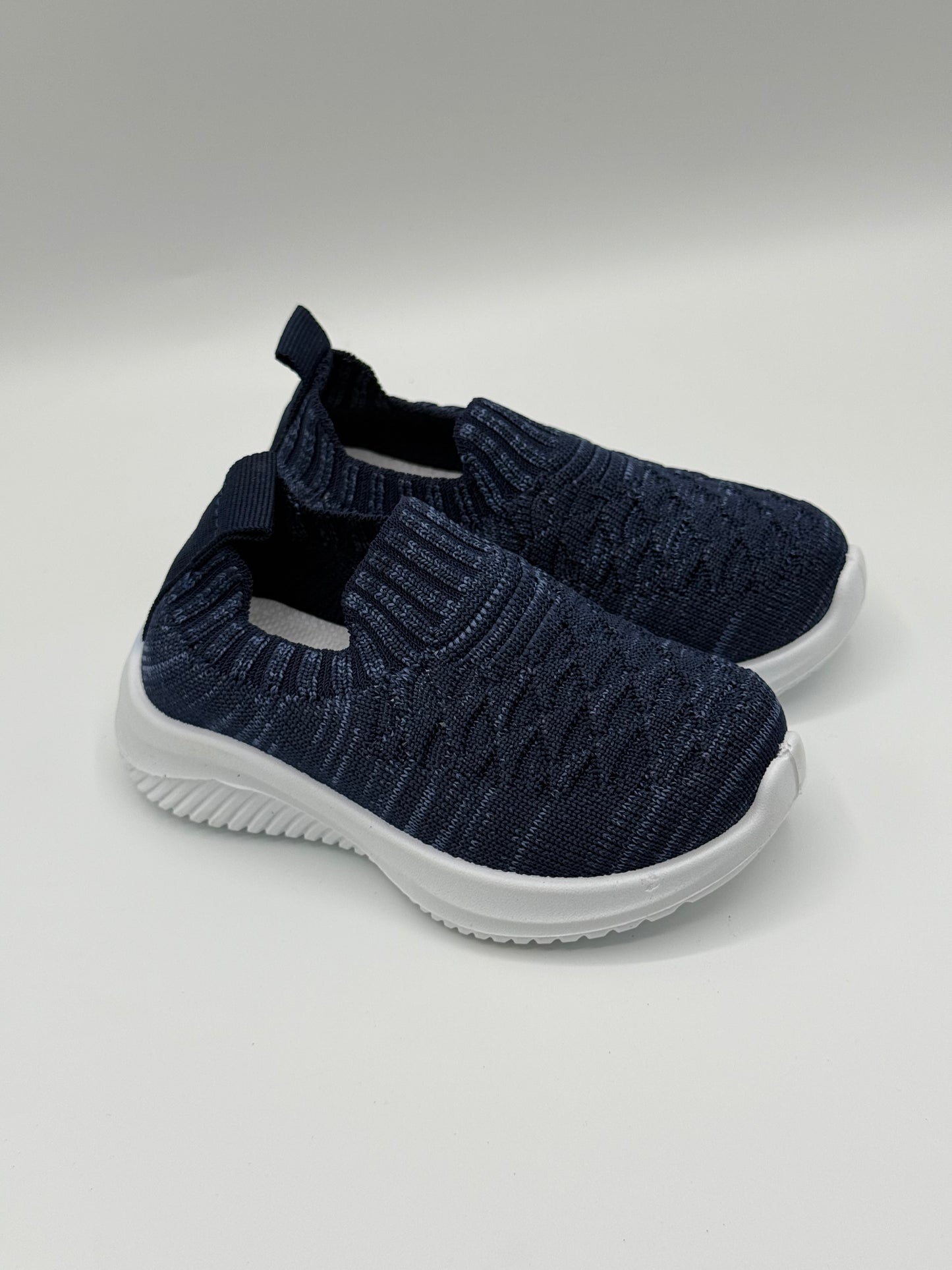 0                                       A IMPORTED CANVAS