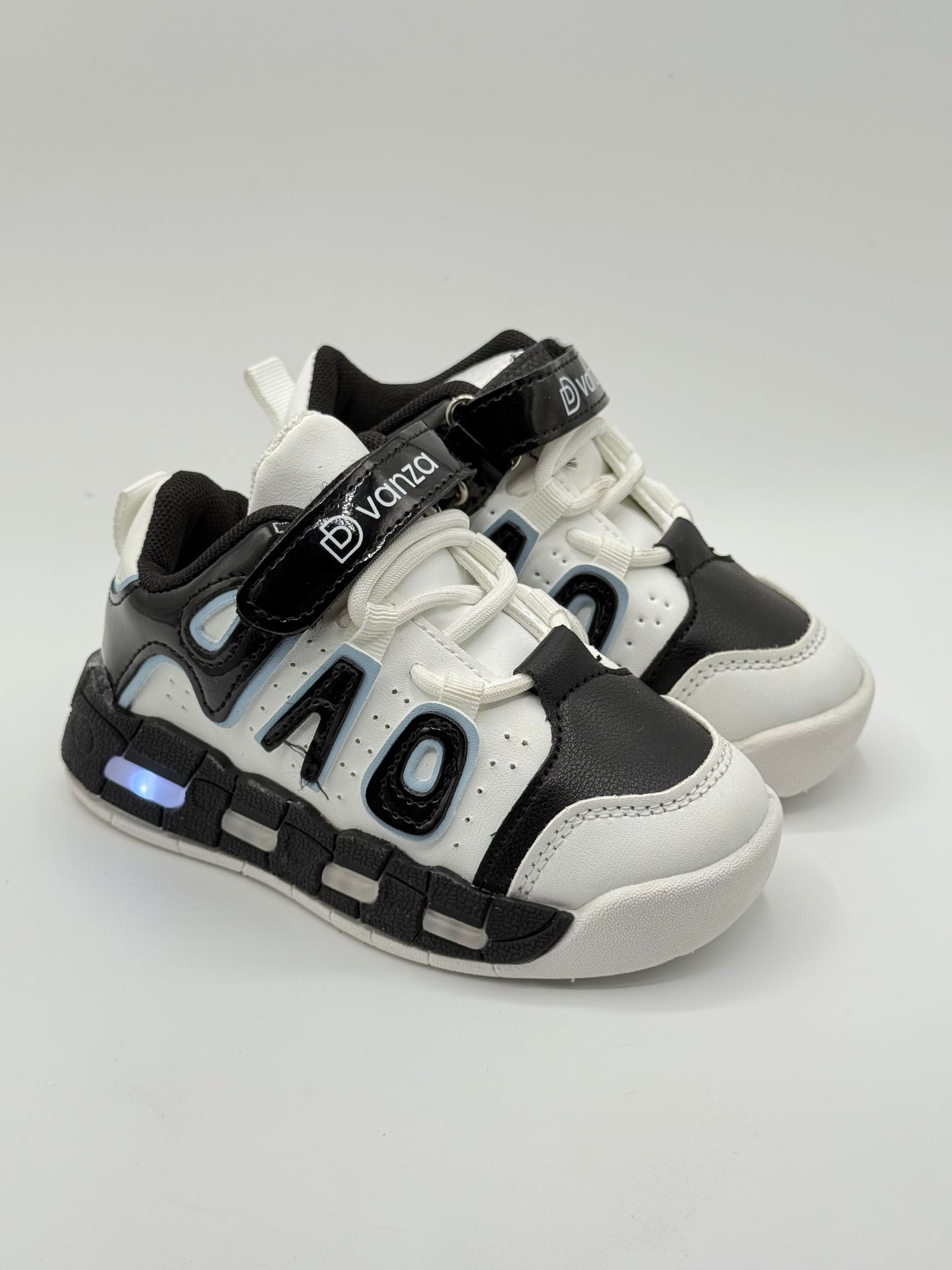 0                          A LED LIGHT SHOES