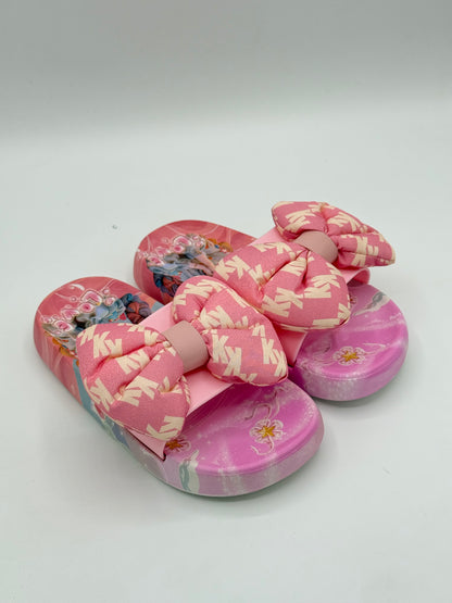 0          A BOW SLIPPER