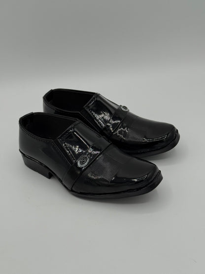 0                      AIMPORTED SHOES