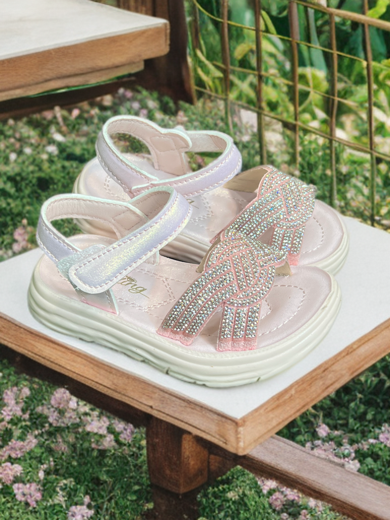 0         AIMPORTED SANDALS