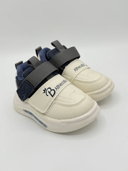 0                        A IMPORTED JOGGER