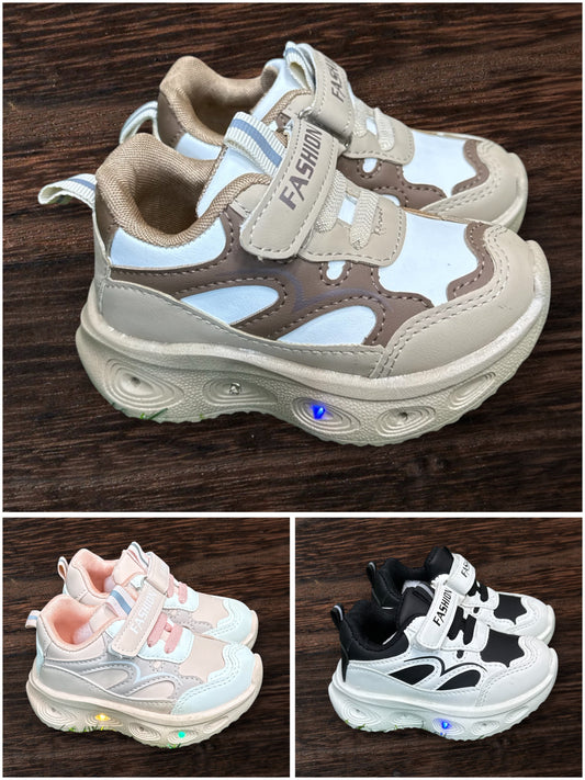 0                     A LED LIGHT SHOES