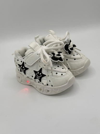 0                                 A LED LIGHT SHOES