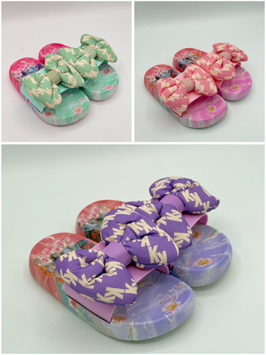 0          A BOW SLIPPER