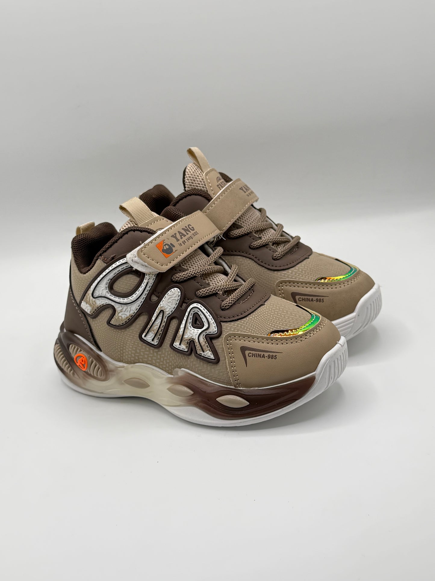 0                                                     A IMPORTED JOGGER