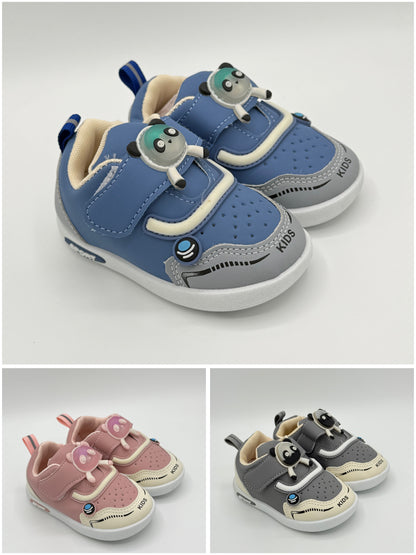 0                     A LED LIGHT SHOES