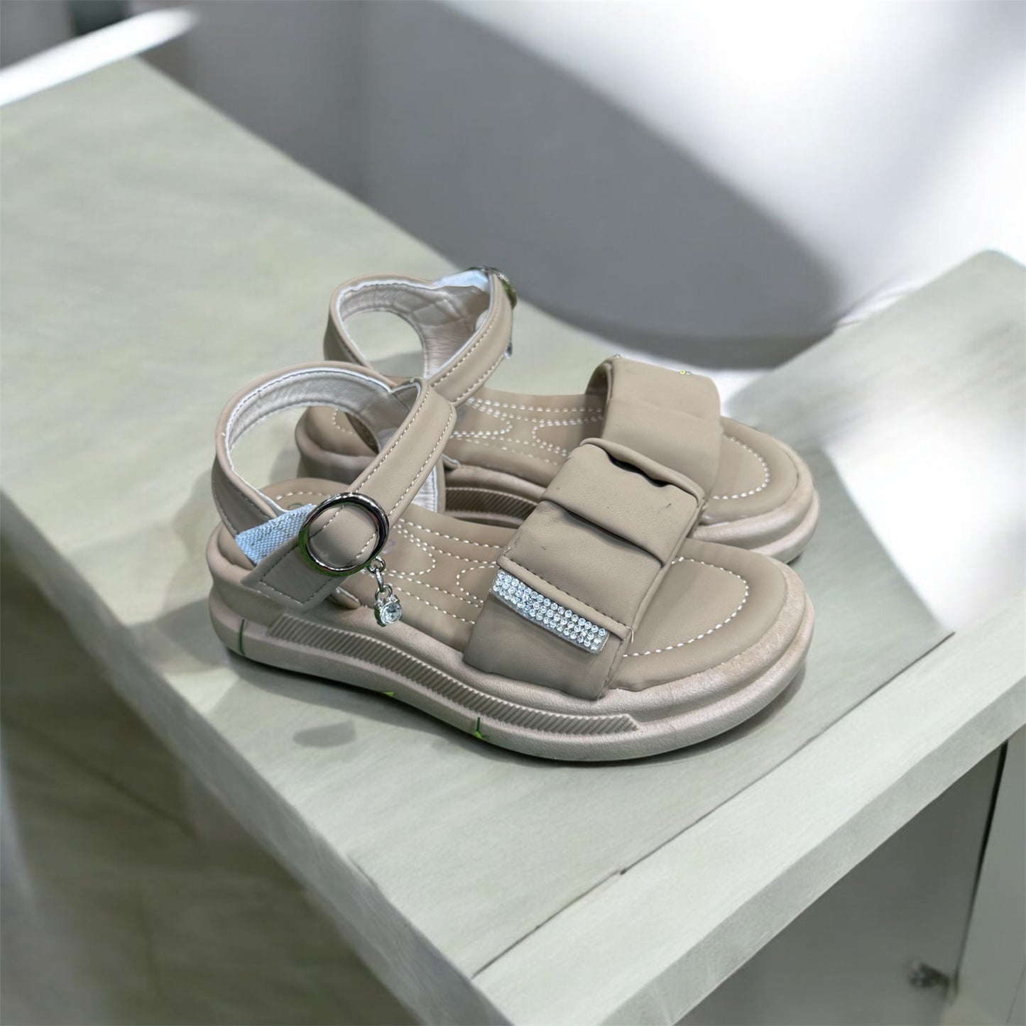 0         AIMPORTED SANDALS