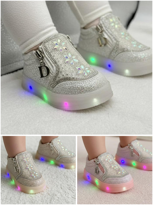 0                                         A LED LIGHT SHOES
